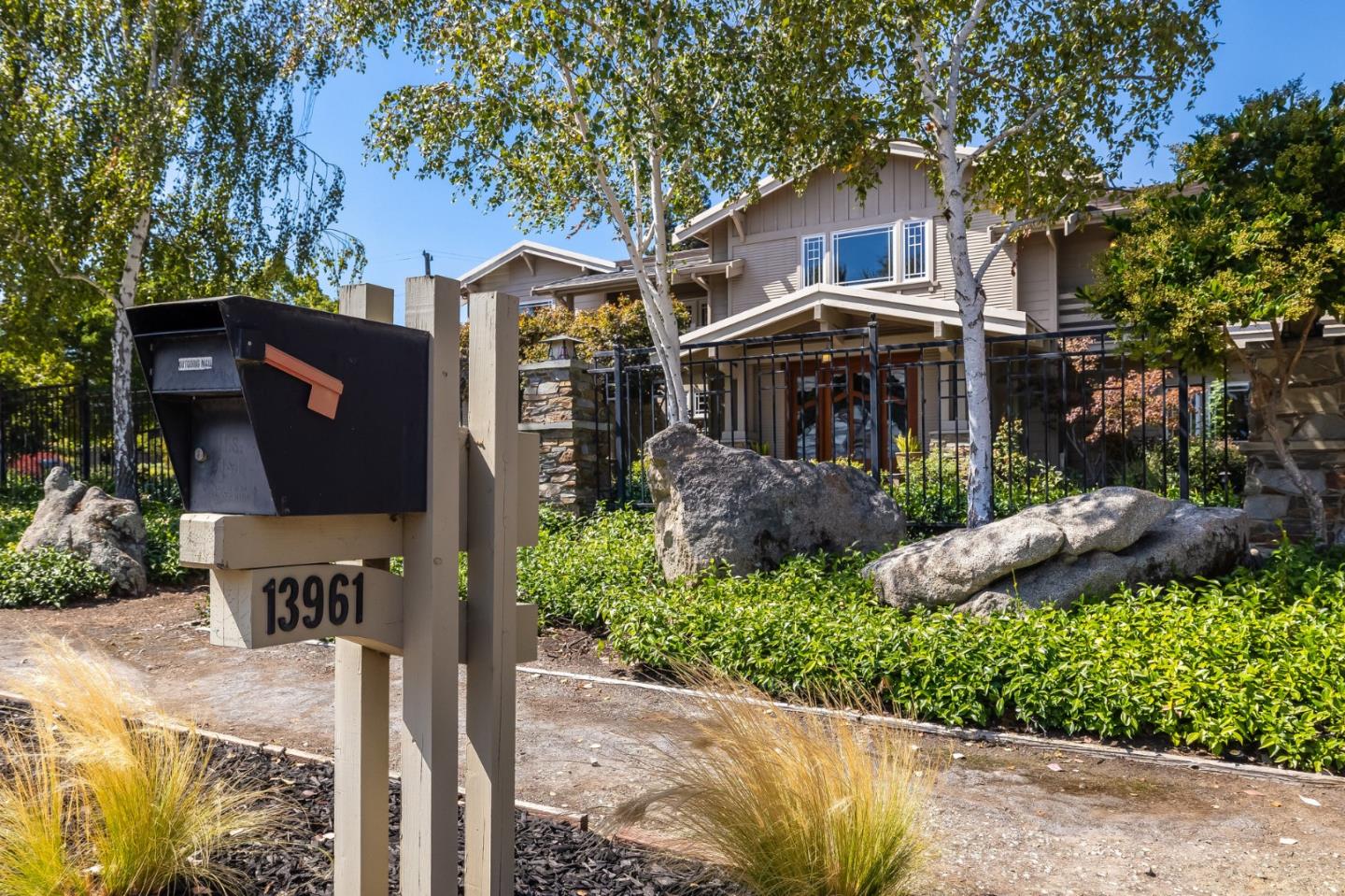 13961 Fremont Pines Lane