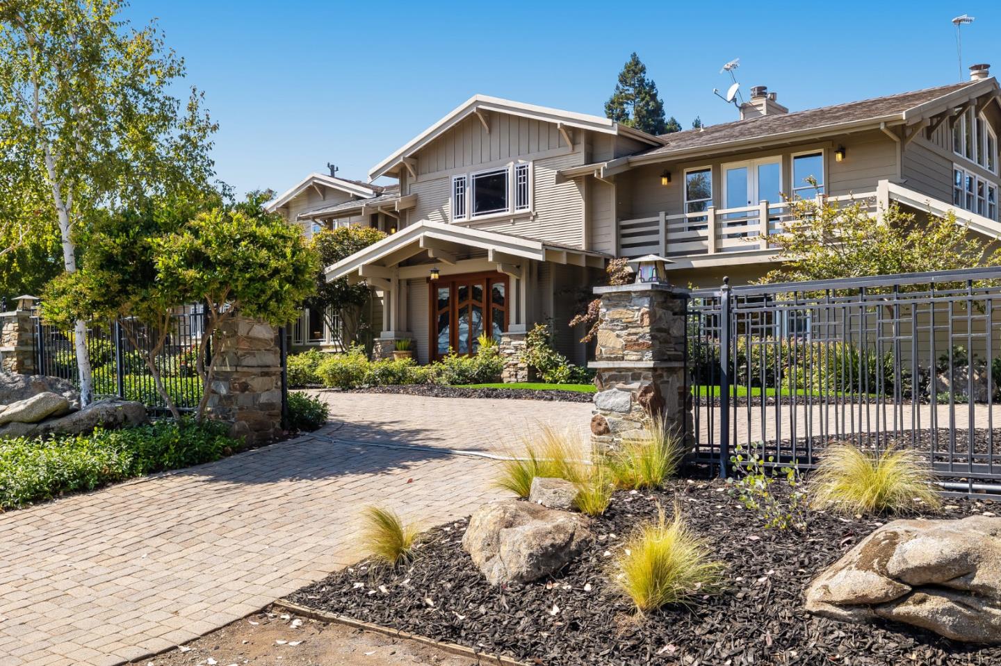 13961 Fremont Pines Lane