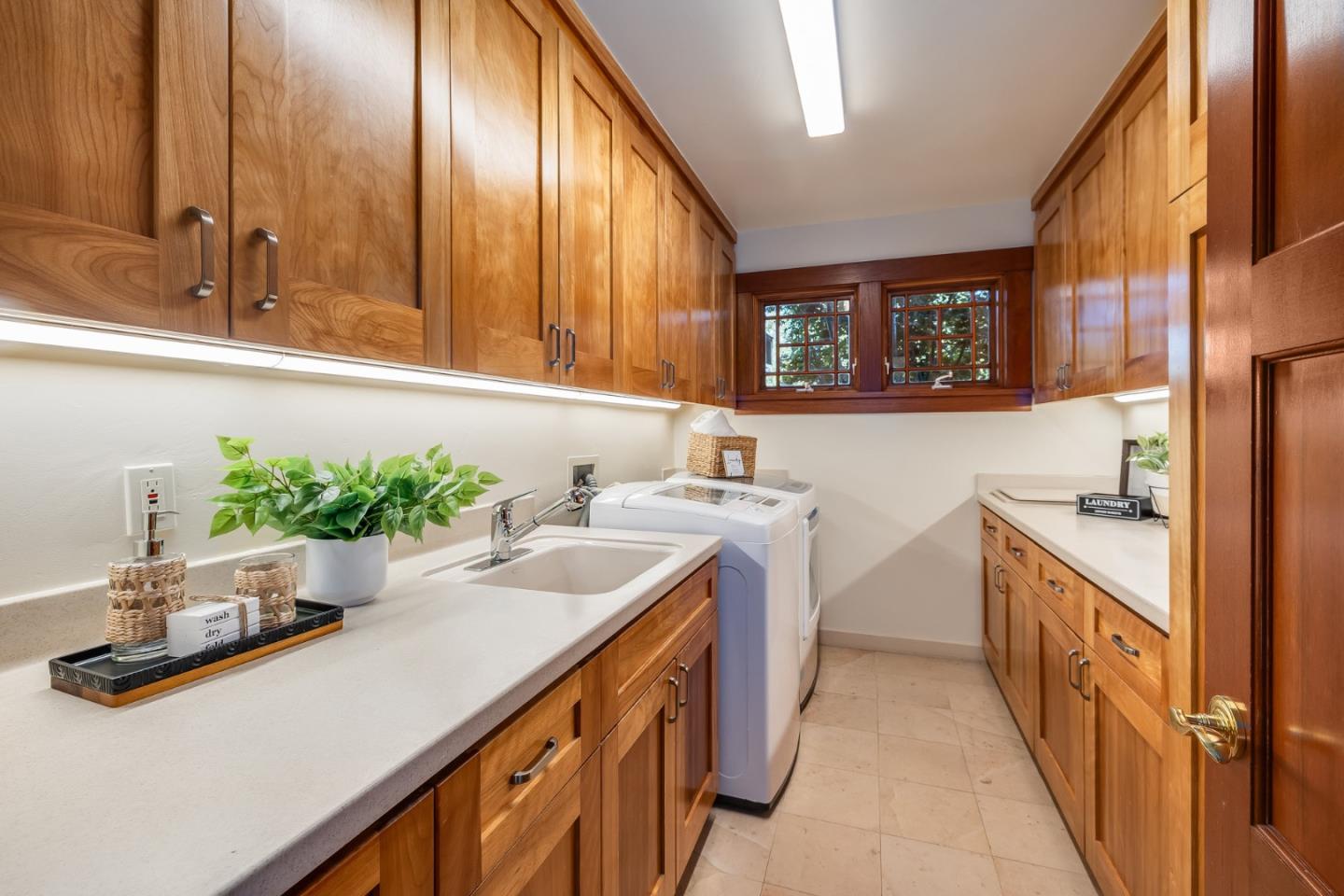 13961 Fremont Pines Lane