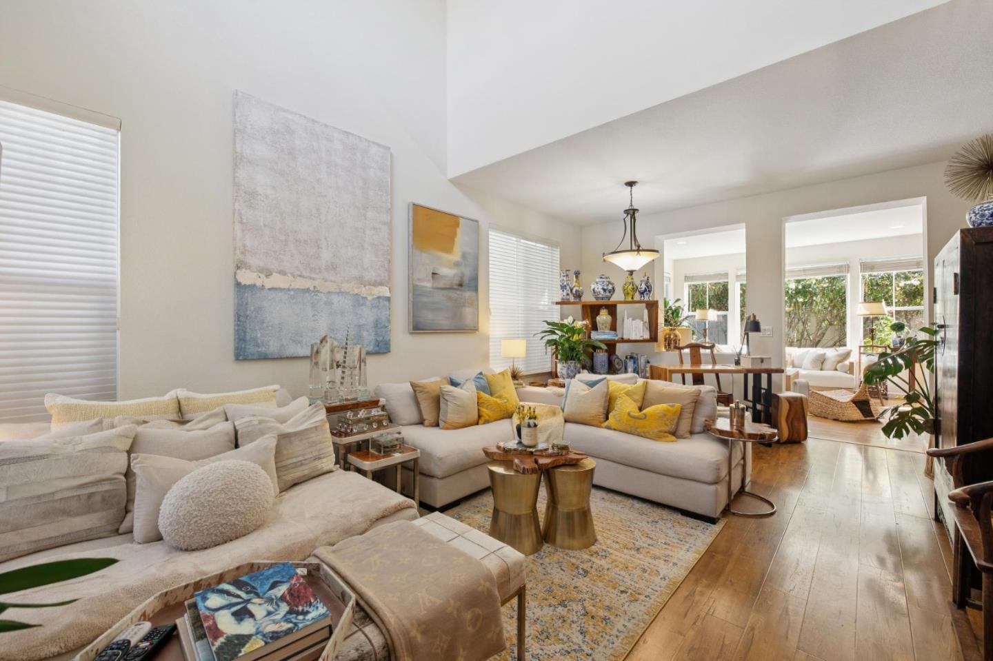 2009 Gossamer Avenue