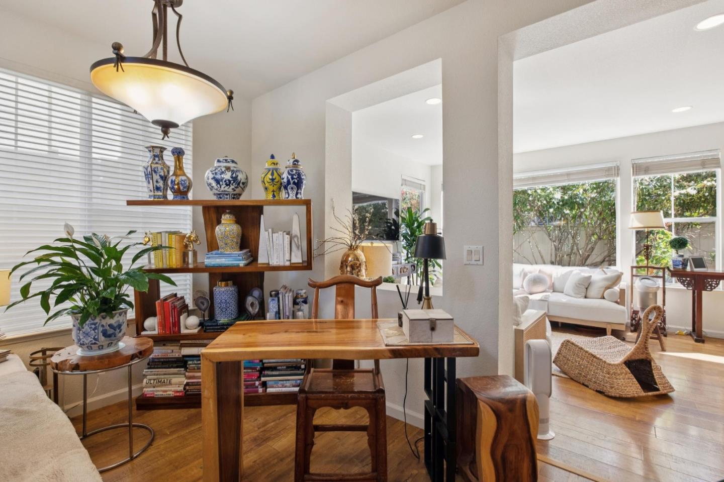 2009 Gossamer Avenue