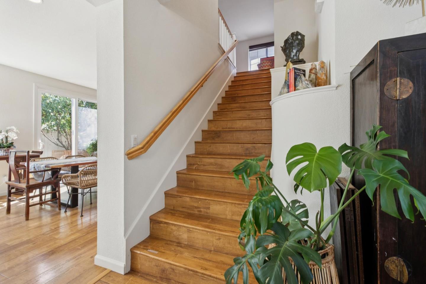 2009 Gossamer Avenue