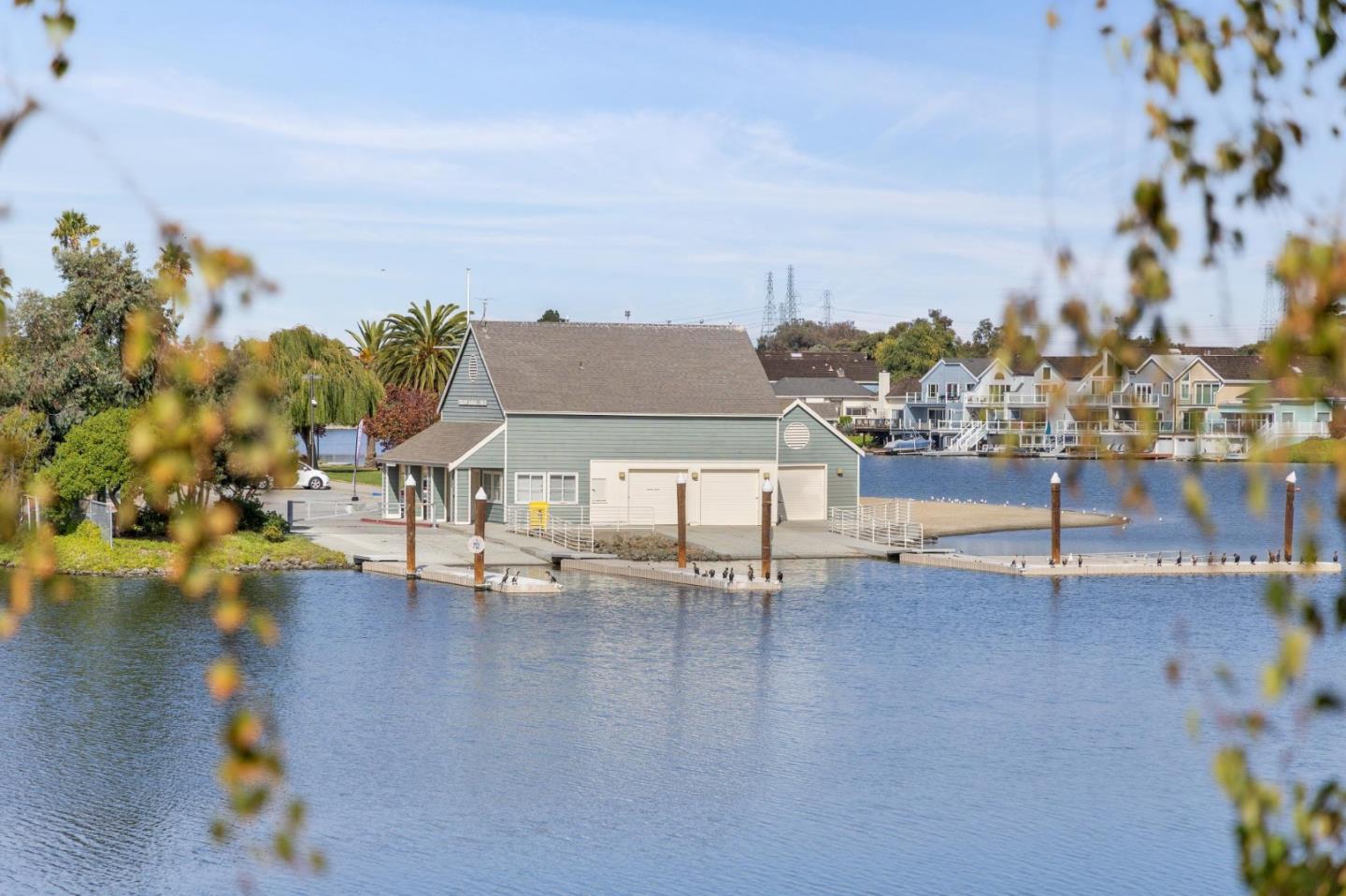 1016 Shoreline Drive