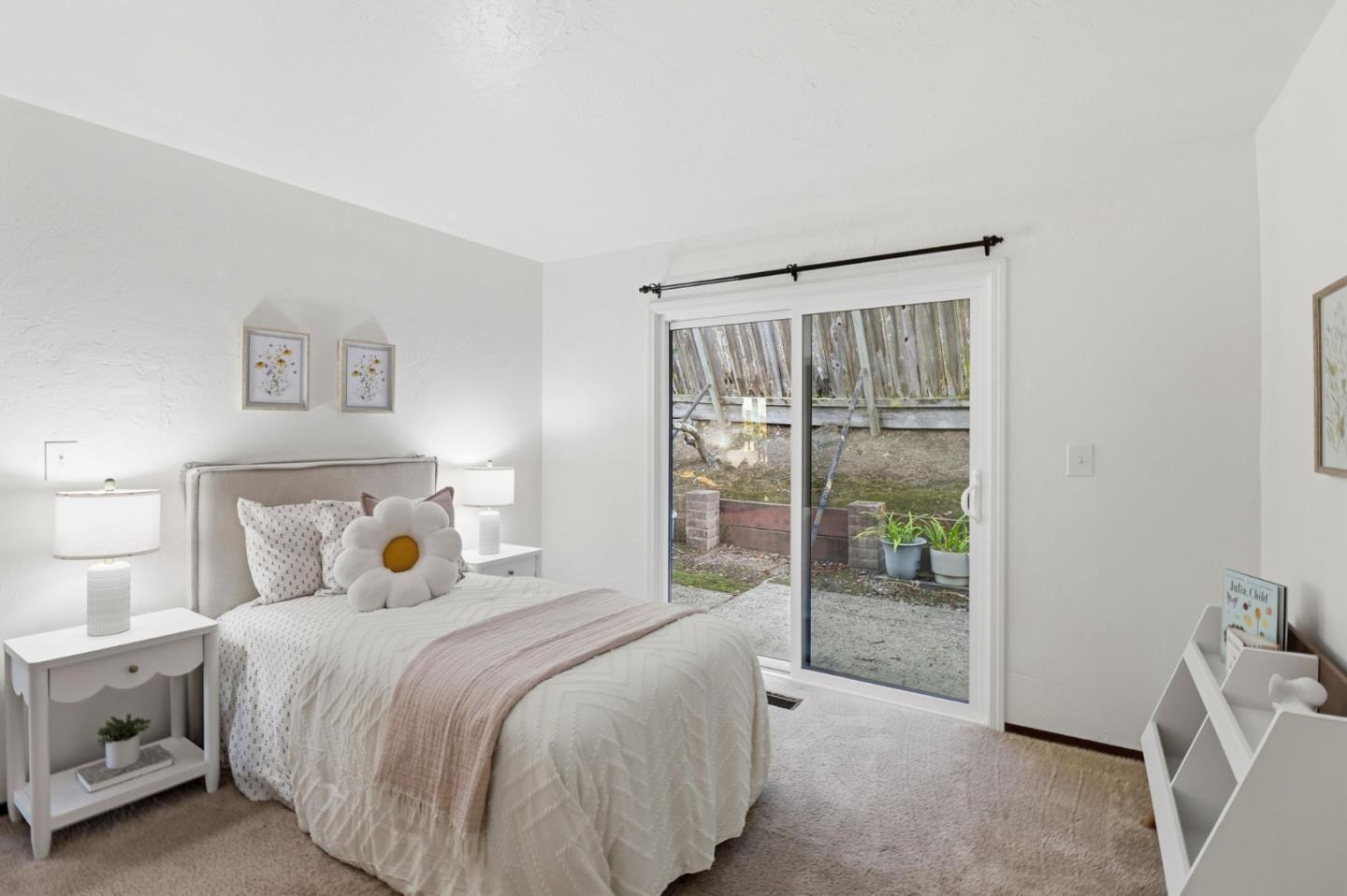 2728 Sequoia Way
