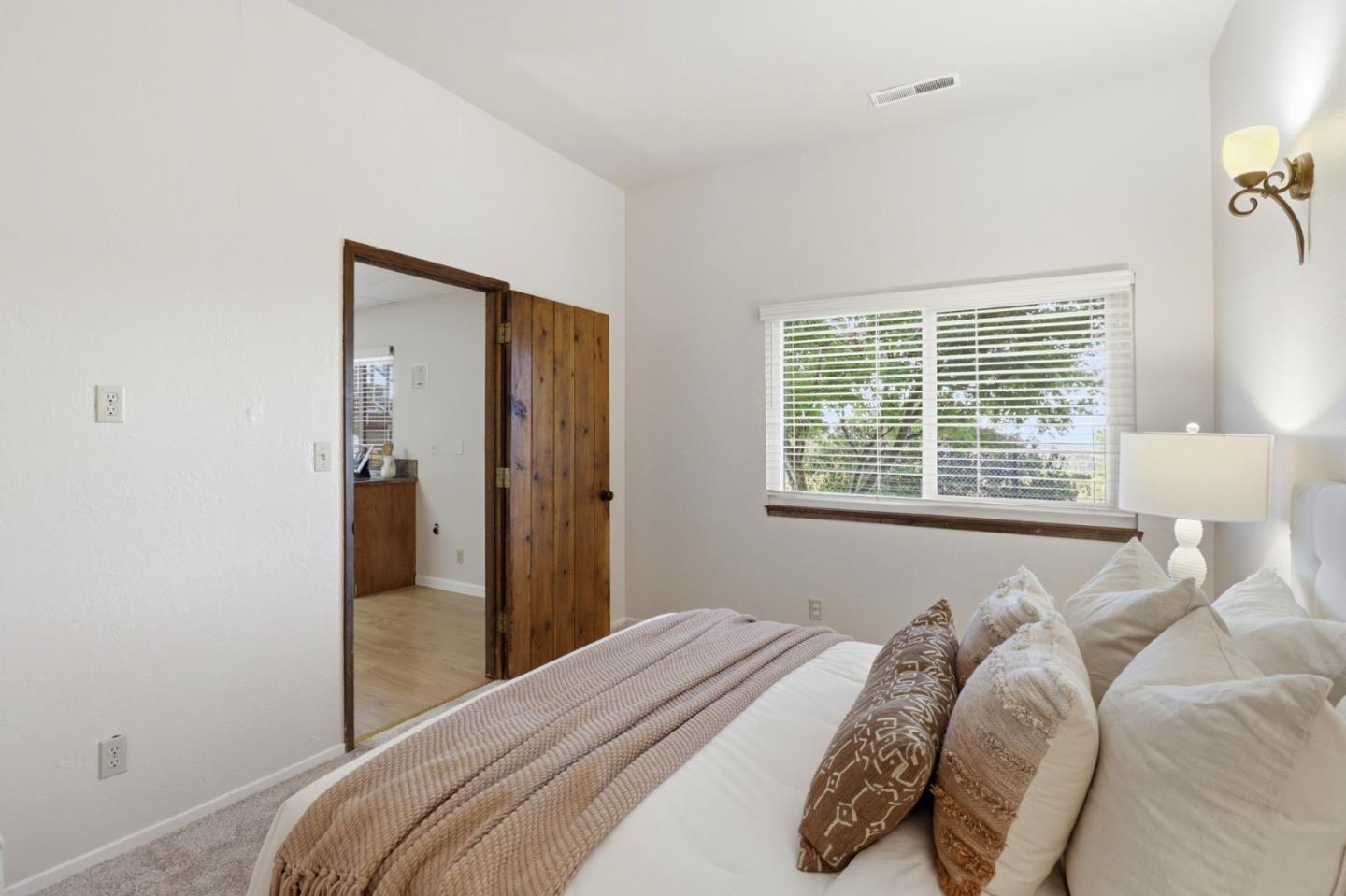 2728 Sequoia Way