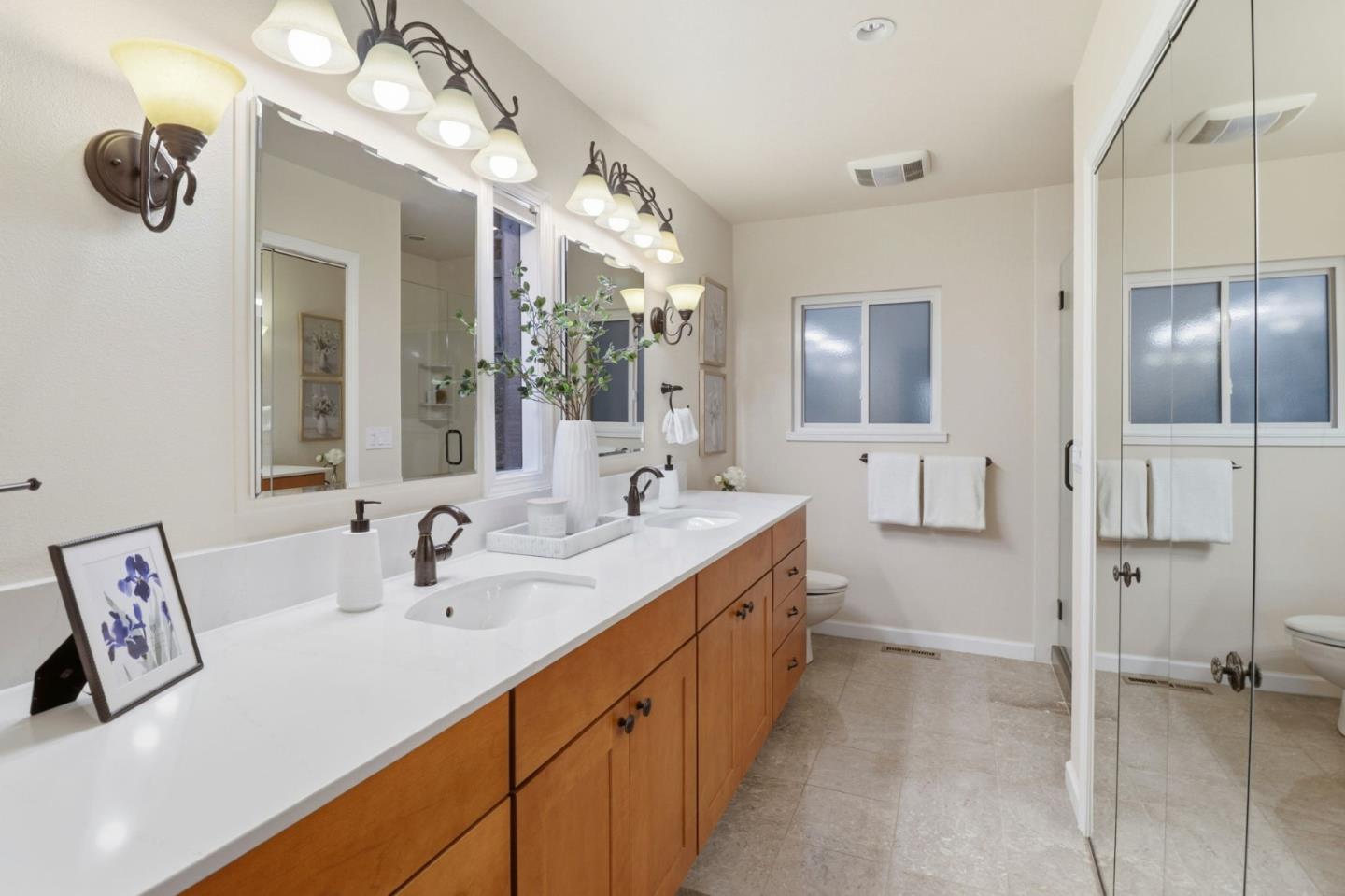 2728 Sequoia Way