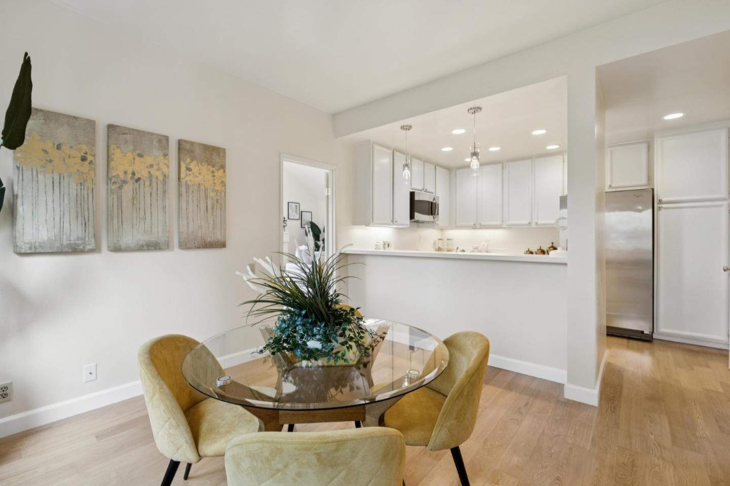 1016 Shoreline Drive