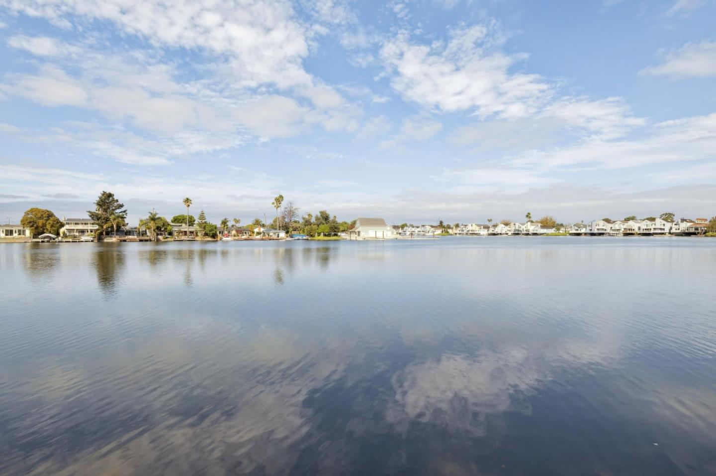 1016 Shoreline Drive