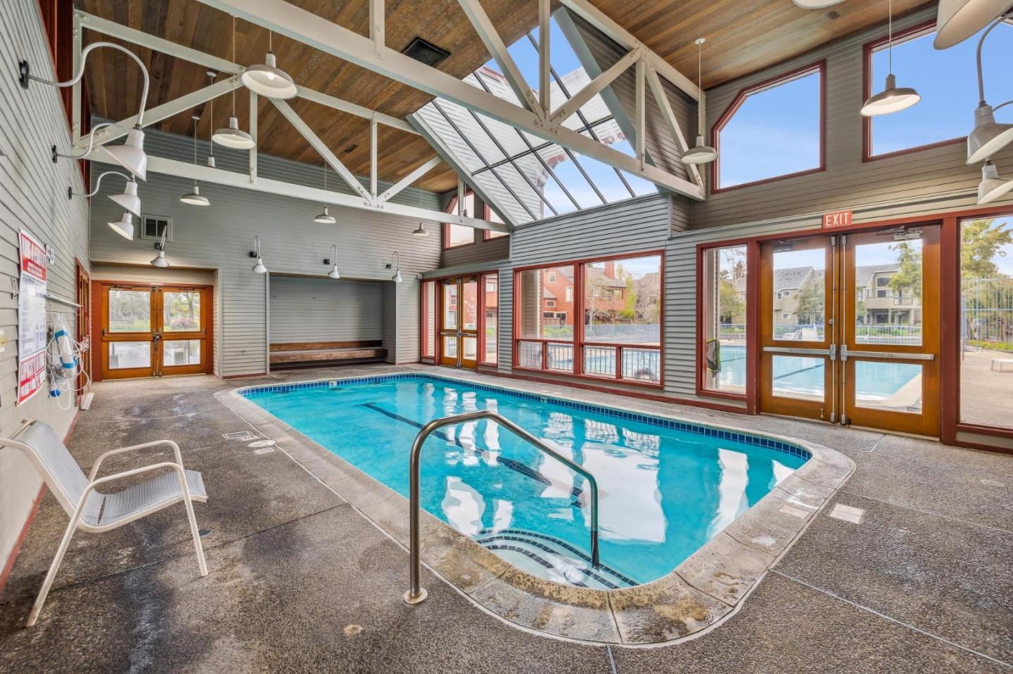 1016 Shoreline Drive