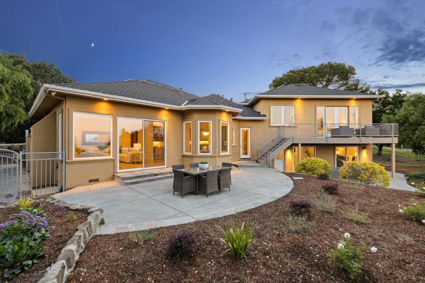 140 Ridgeway Road