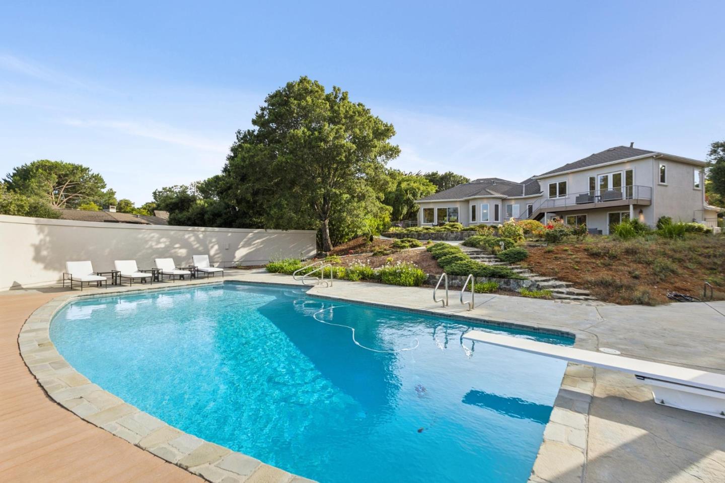 140 Ridgeway Road