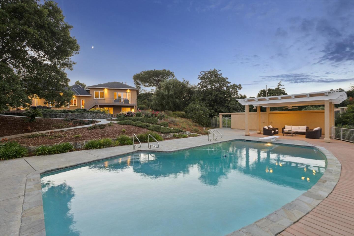 140 Ridgeway Road