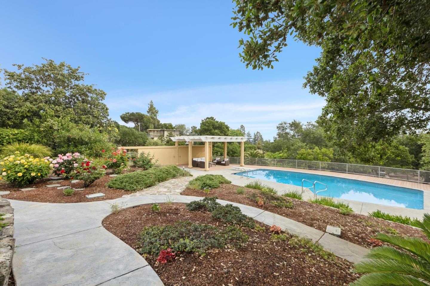 140 Ridgeway Road