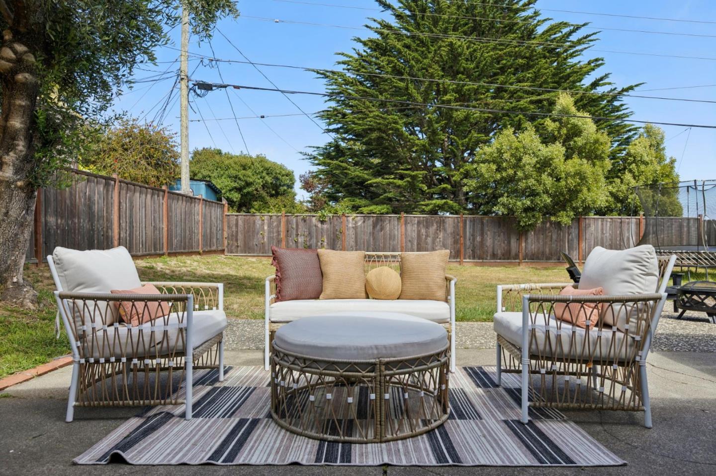 2421 Maywood Drive