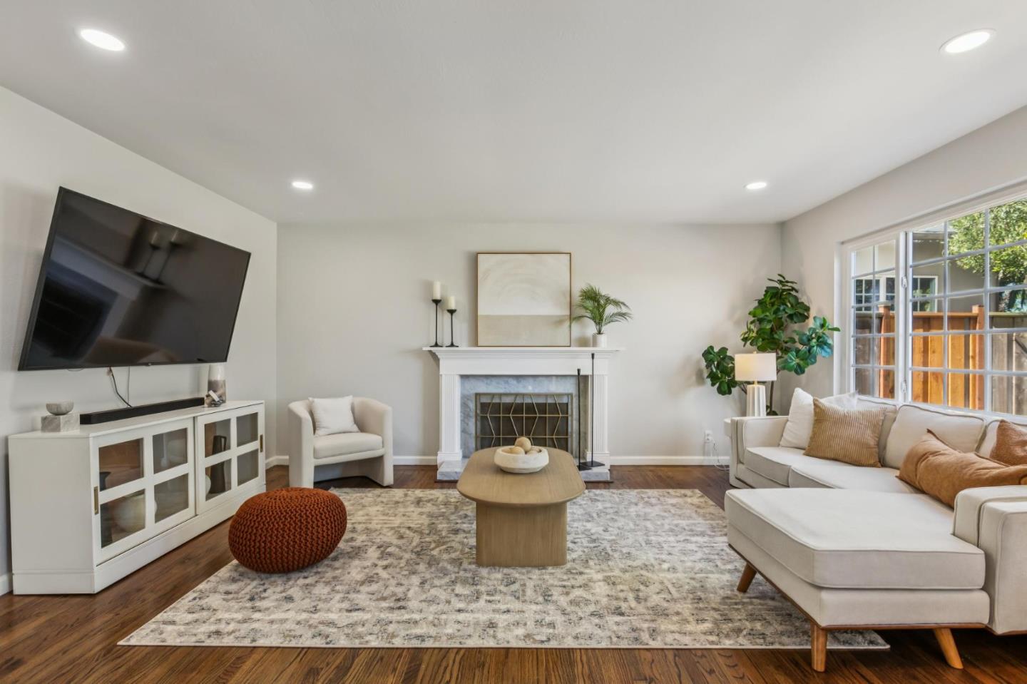 2421 Maywood Drive