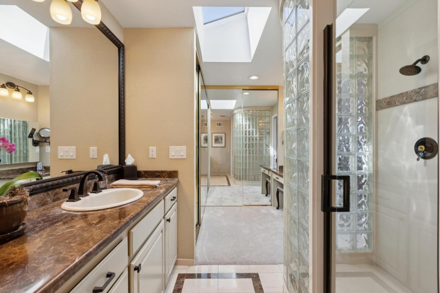 512 Keelson CIR