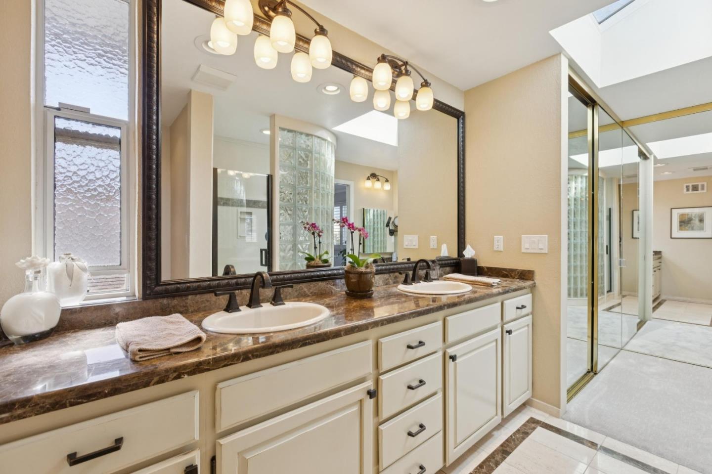 512 Keelson CIR