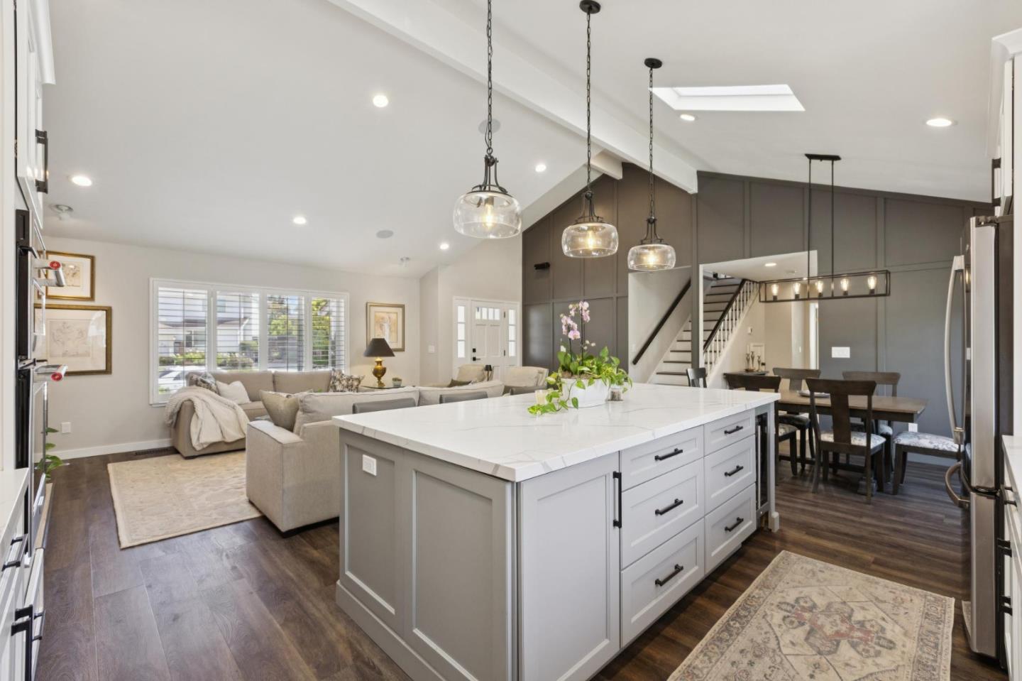 512 Keelson CIR