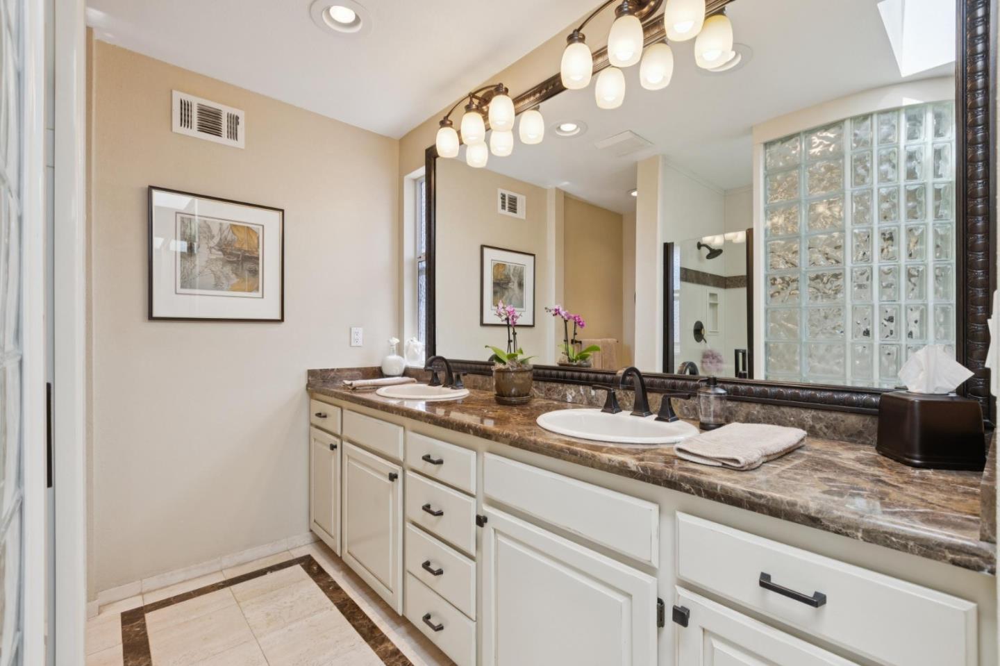 512 Keelson CIR