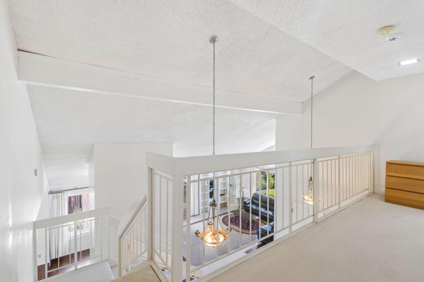 60 Beach Park BLVD