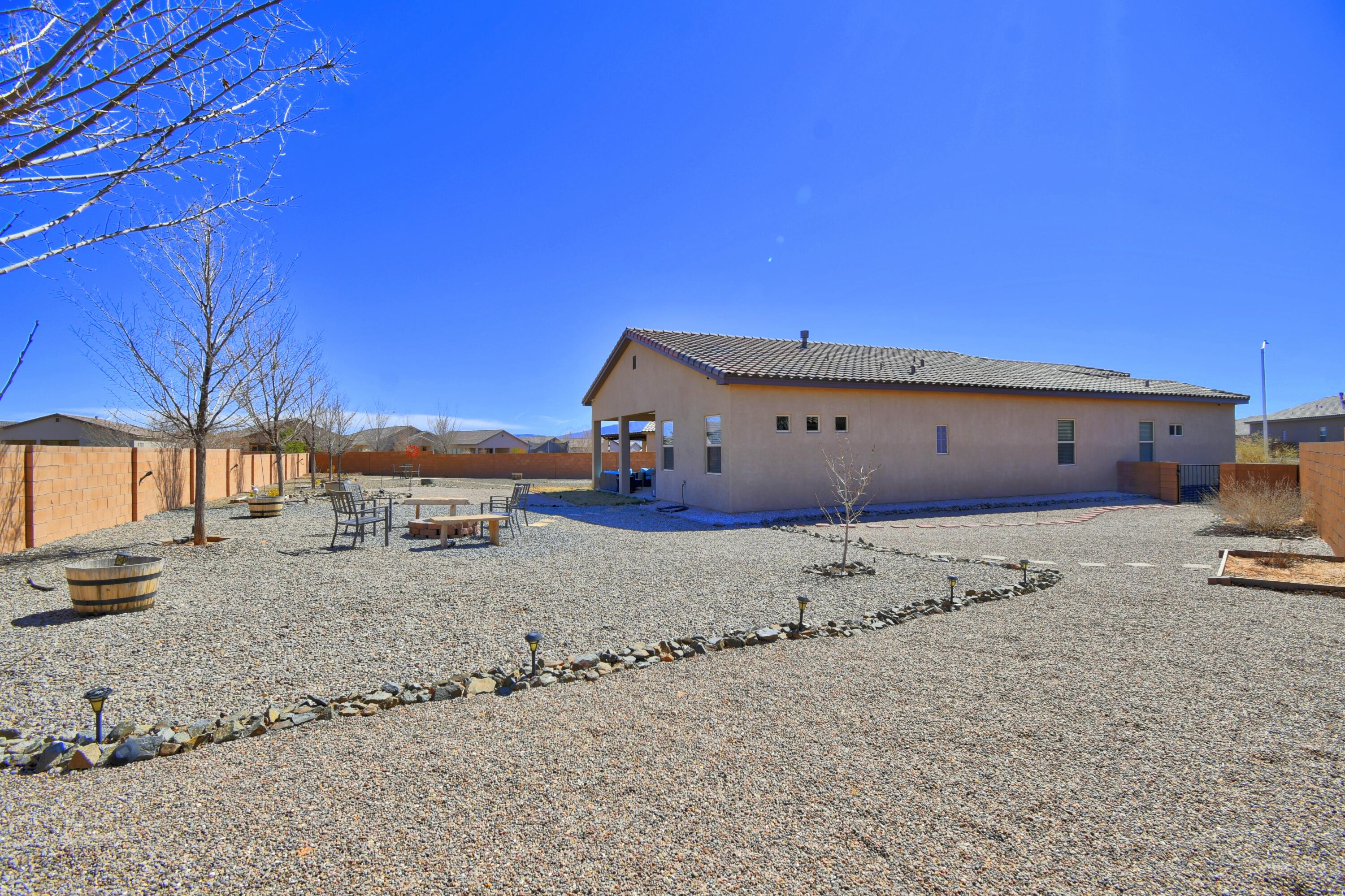 6961 Cleary Loop NE