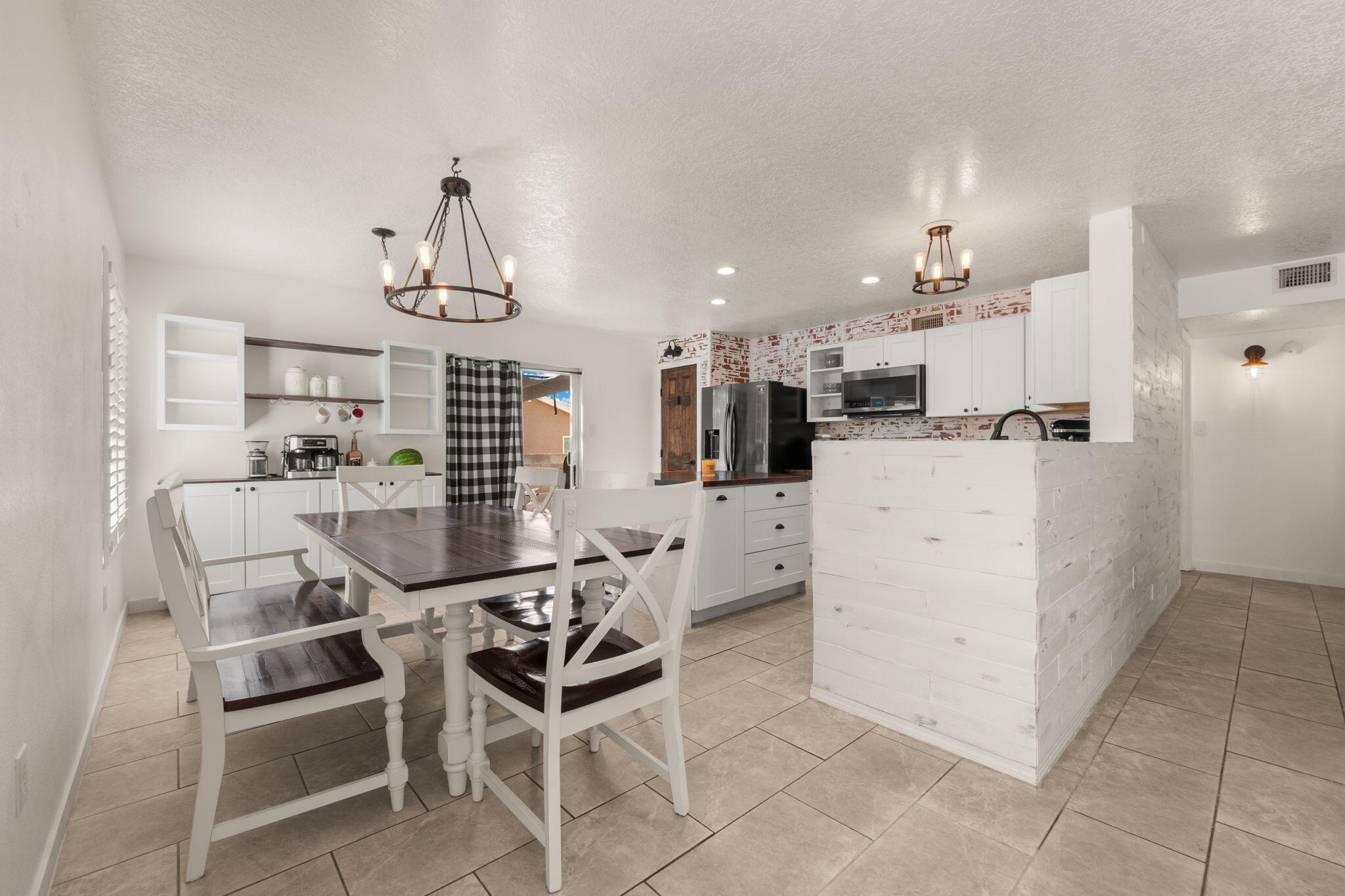 3758 CATTLE Drive NE