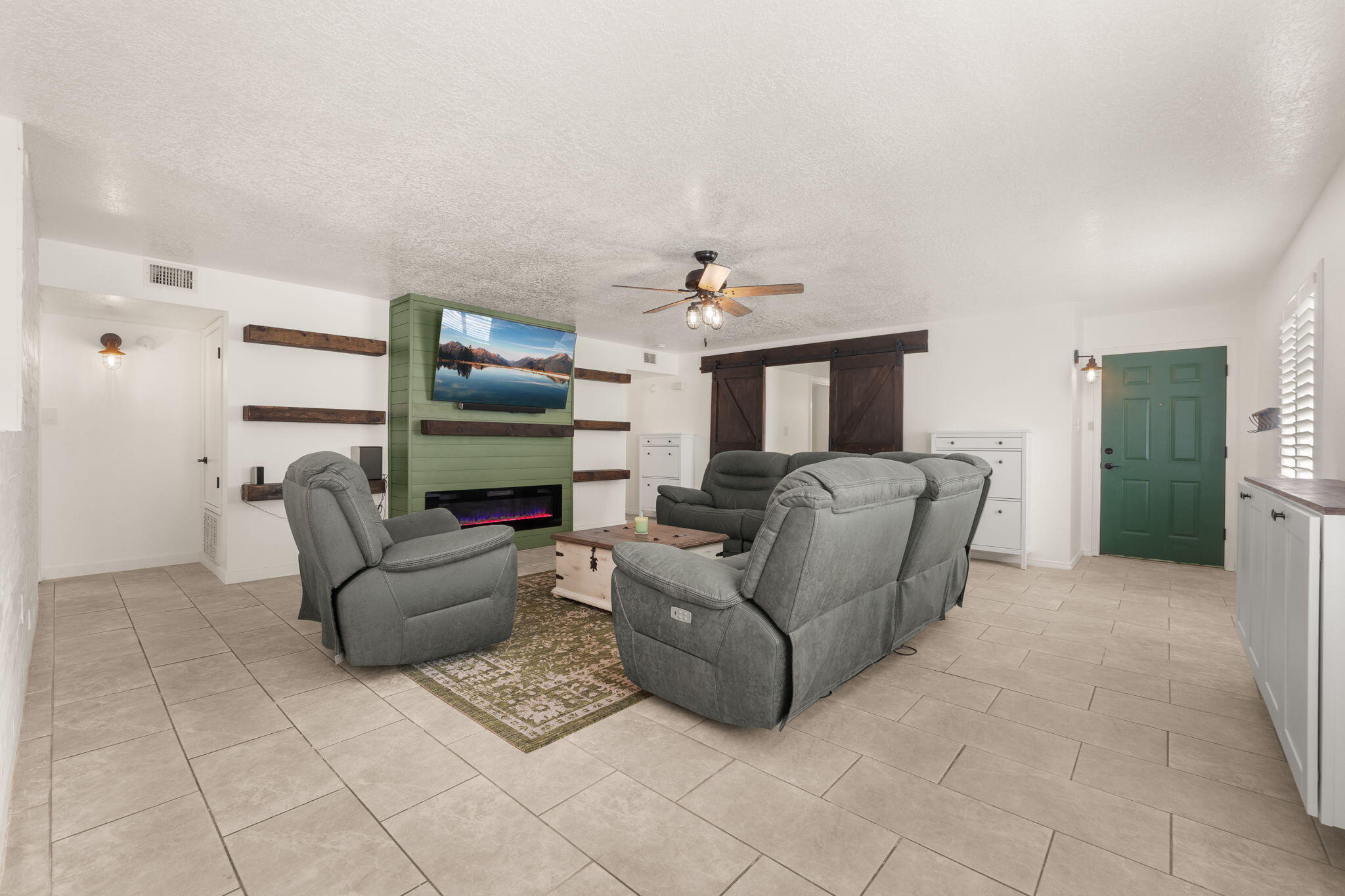 3758 CATTLE Drive NE