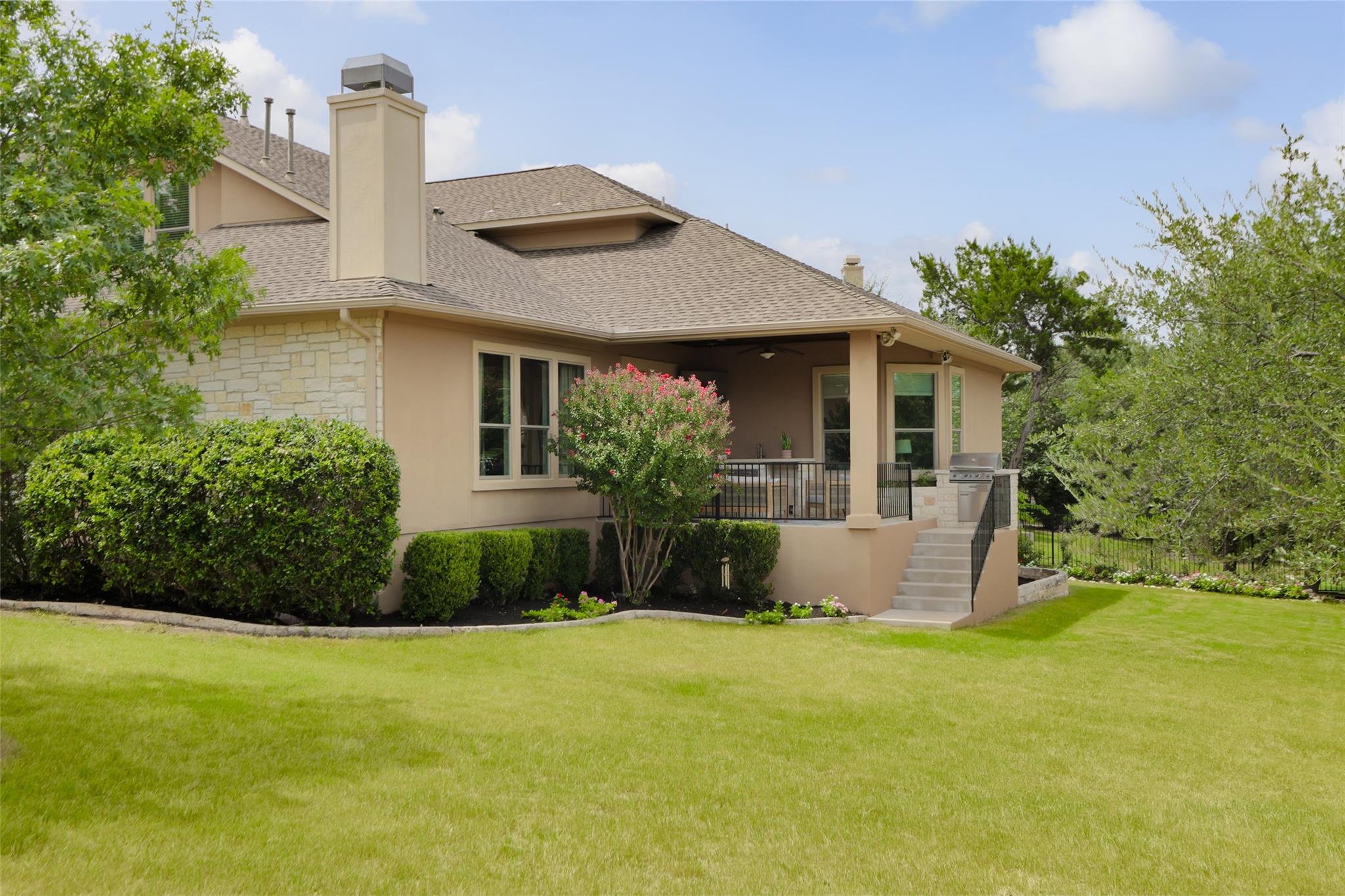 209 Mia DR