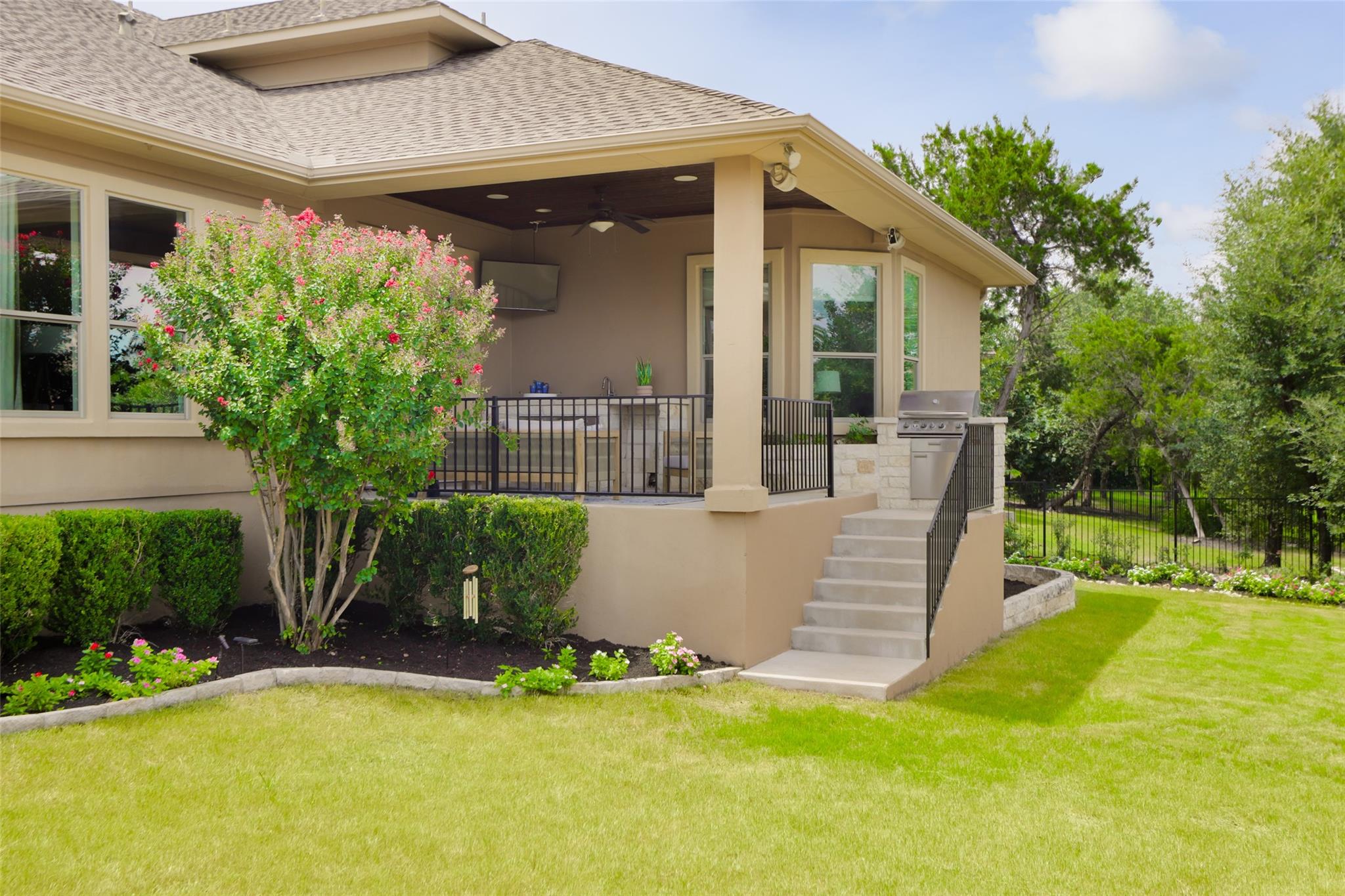 209 Mia DR