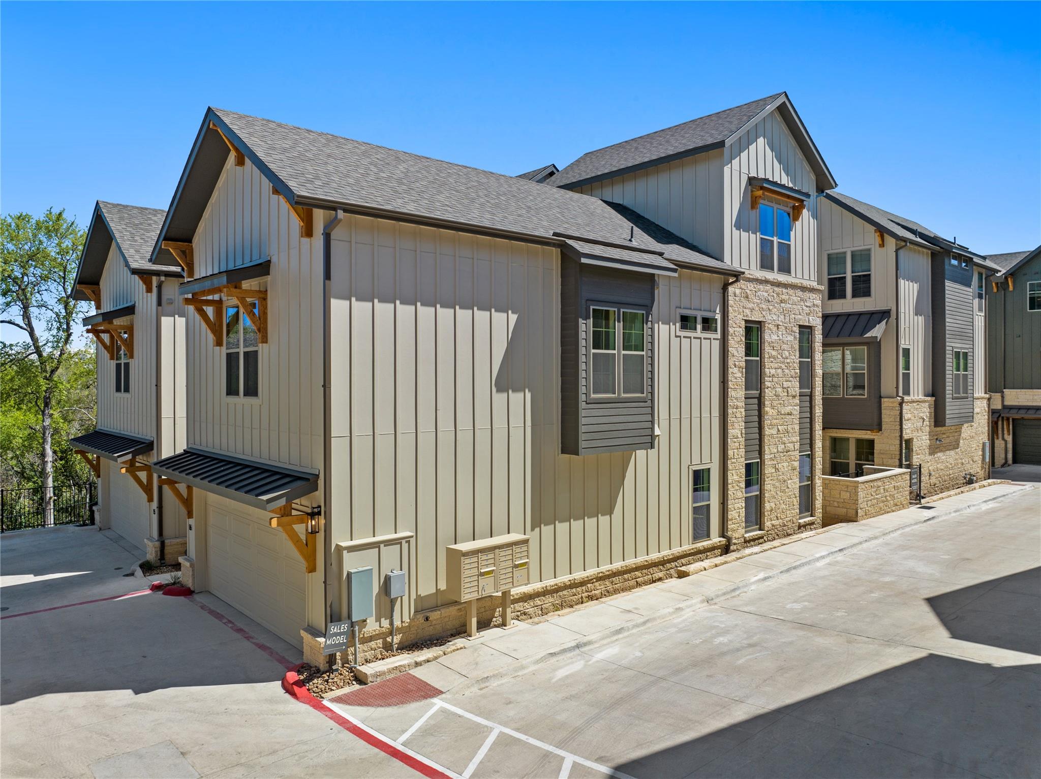 3500 Pecan Springs RD # 16