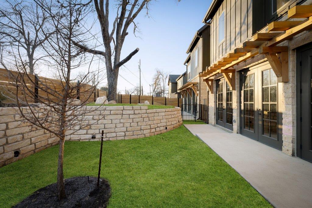 3500 Pecan Springs RD # 9