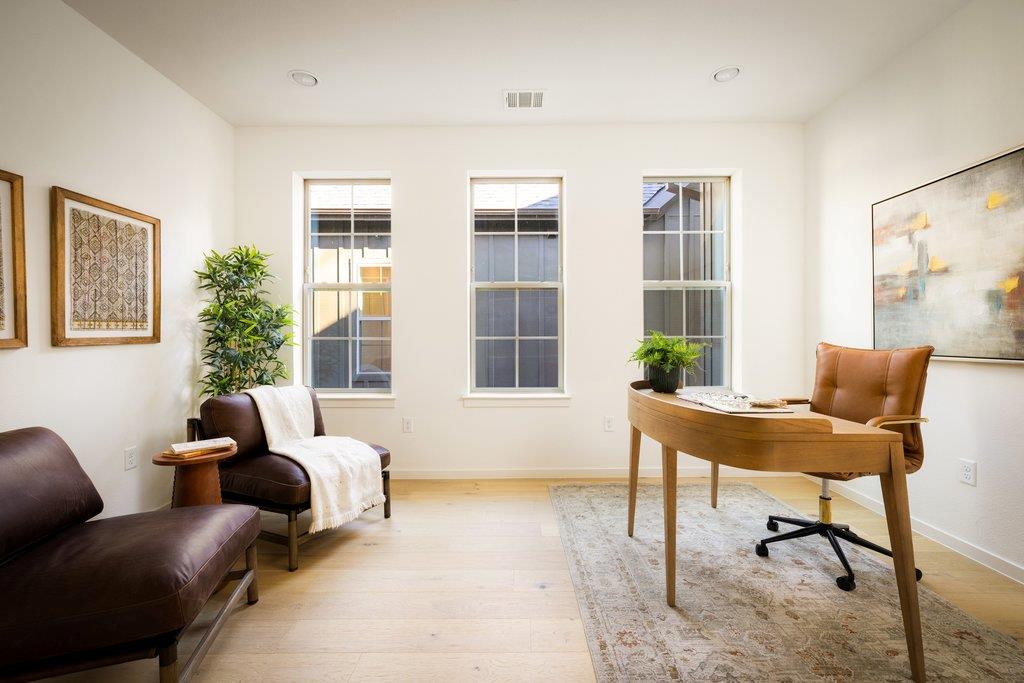 3500 Pecan Springs RD # 9