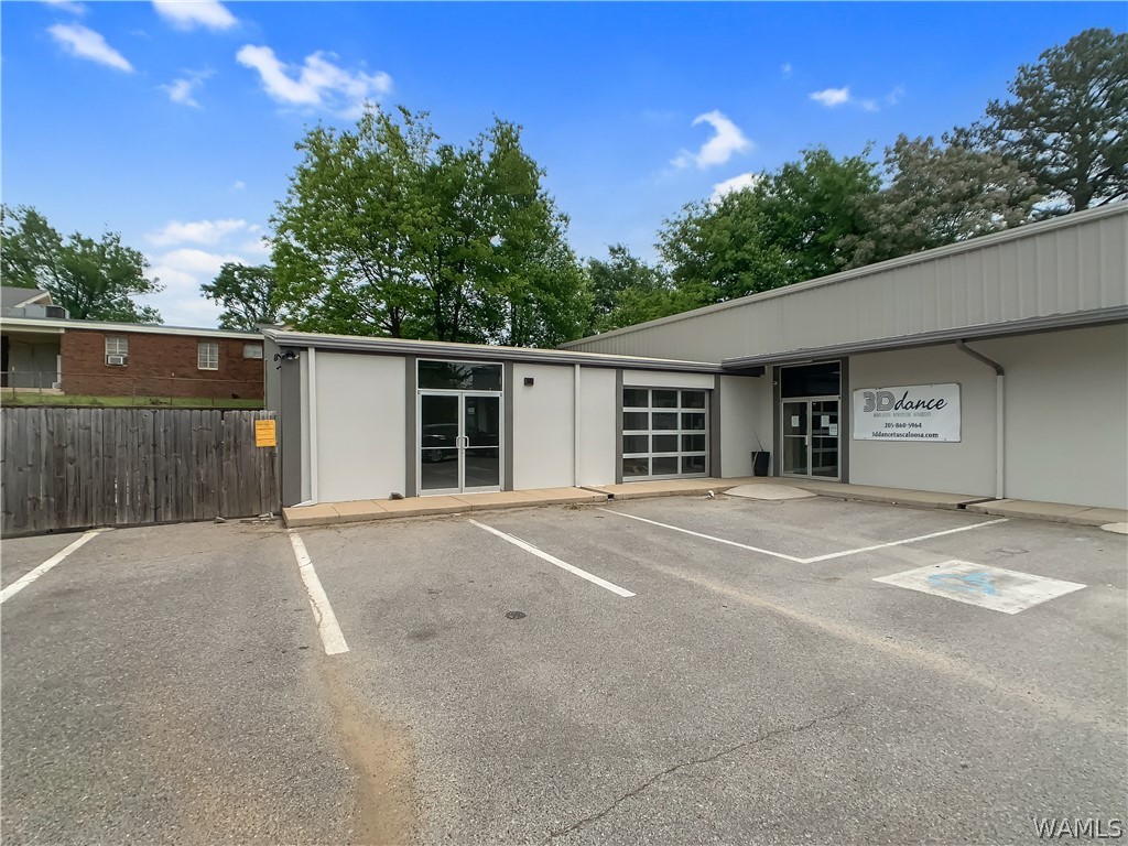 4029 Greensboro Avenue Unit: B