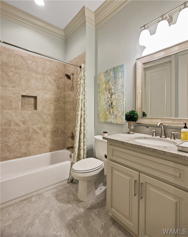 6312 Woodlands Trail Place