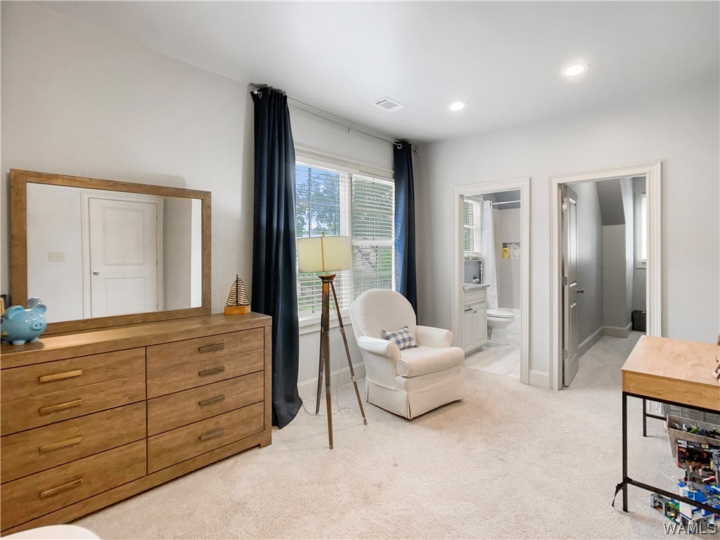 6312 Woodlands Trail Place