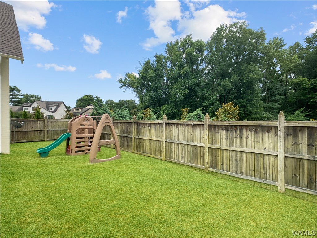 6312 Woodlands Trail Place