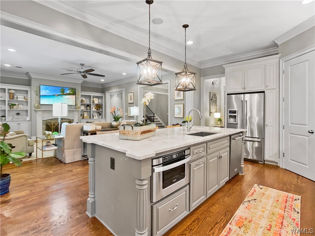 6312 Woodlands Trail Place