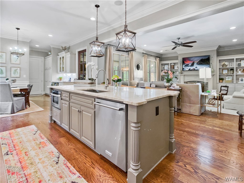 6312 Woodlands Trail Place