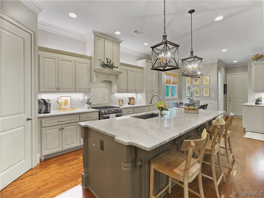 6312 Woodlands Trail Place