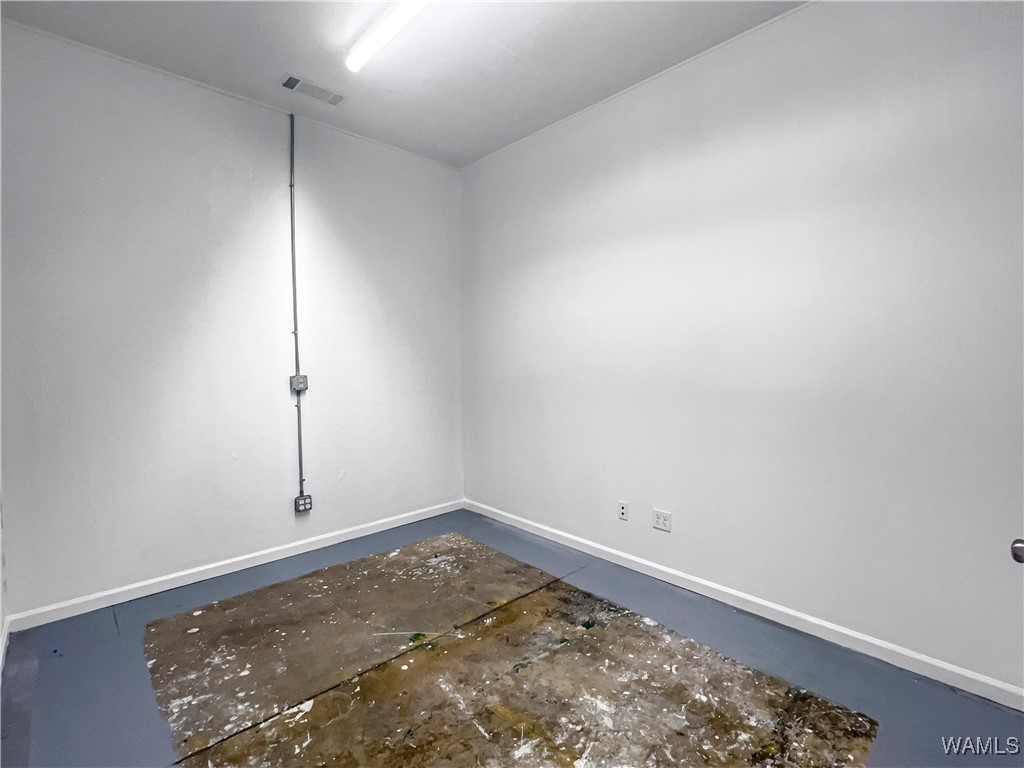 Former Food Bank - Full Lease