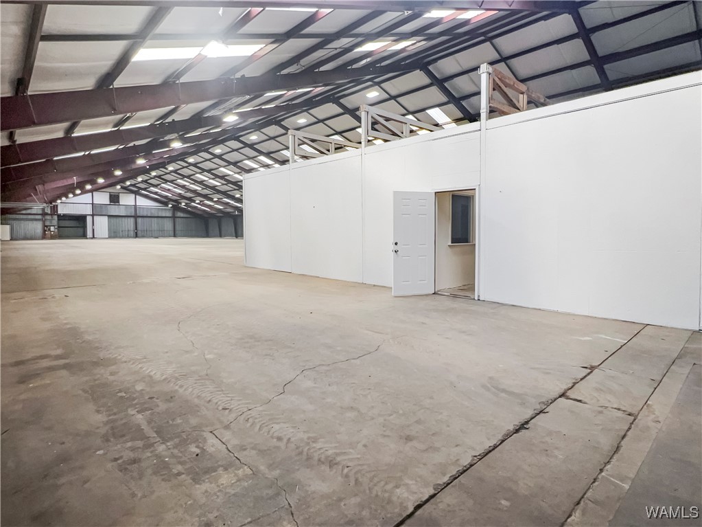 Former Food Bank - Full Lease