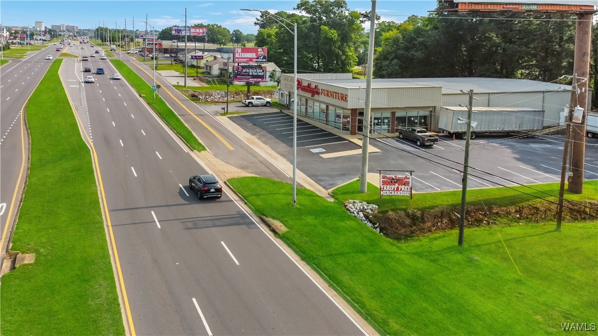 2719 McFarland Boulevard