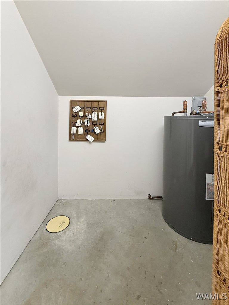 2719 McFarland Boulevard