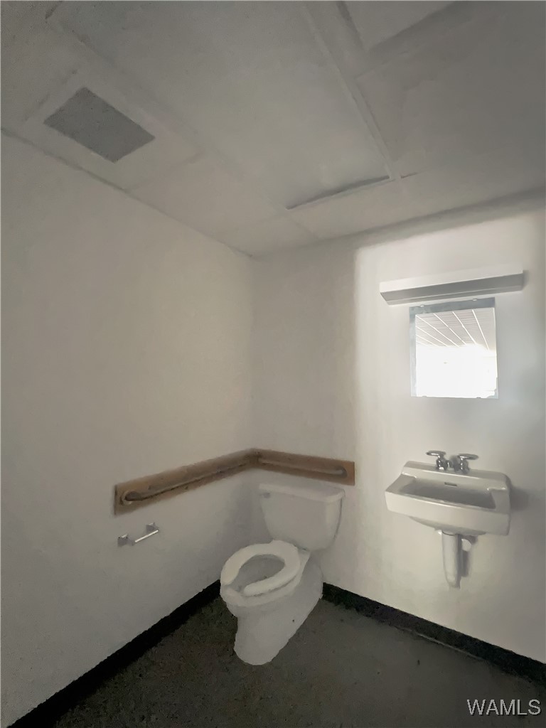 Skyline Plaza, Suite E