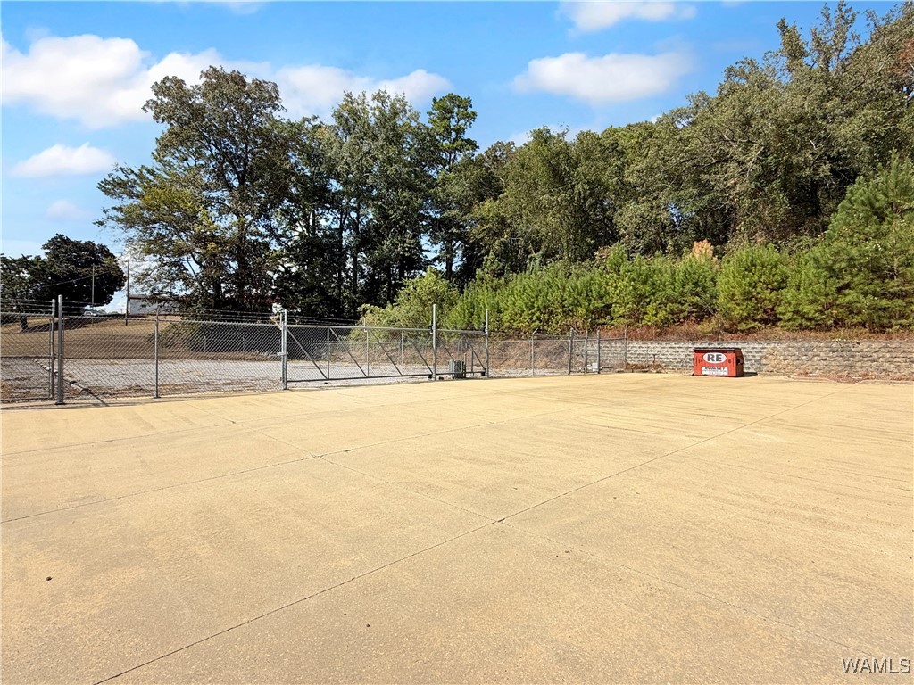 Breckenridge Office Park, Suite B