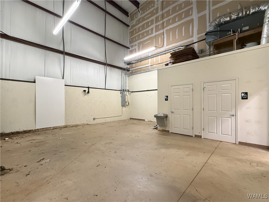 Breckenridge Office Park, Suite B