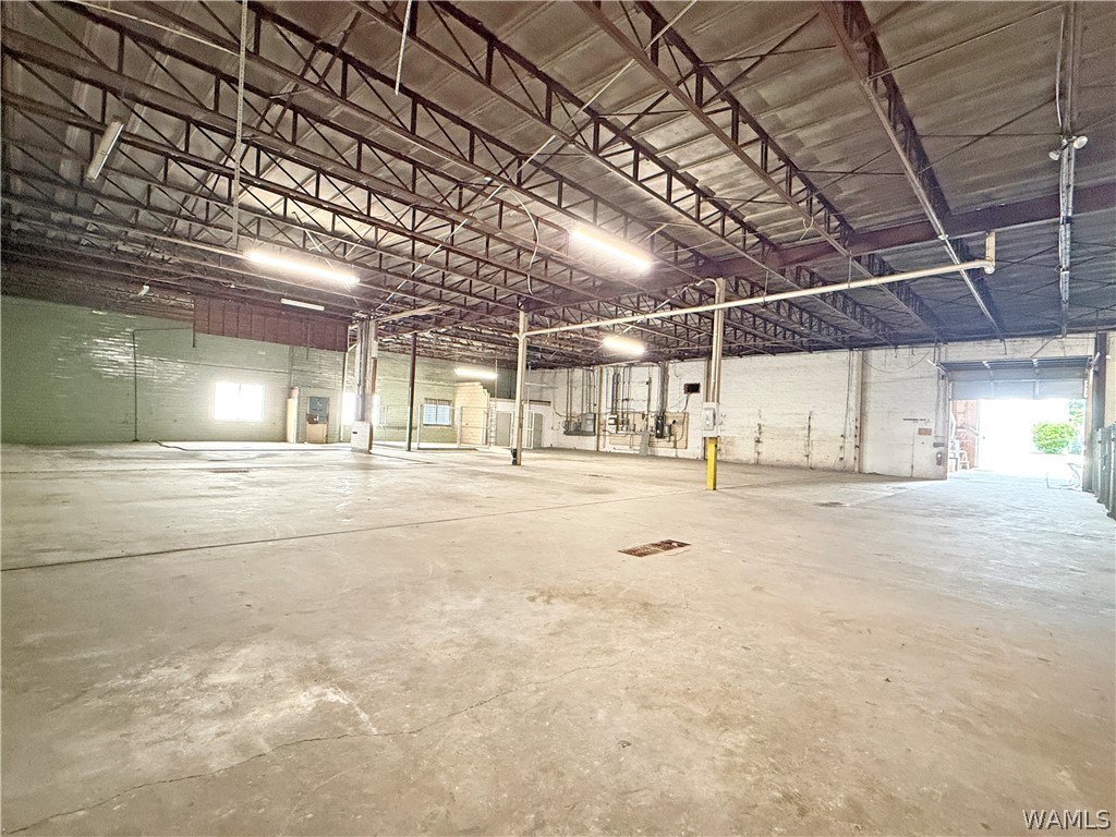 2501 17th St Street Unit: 1