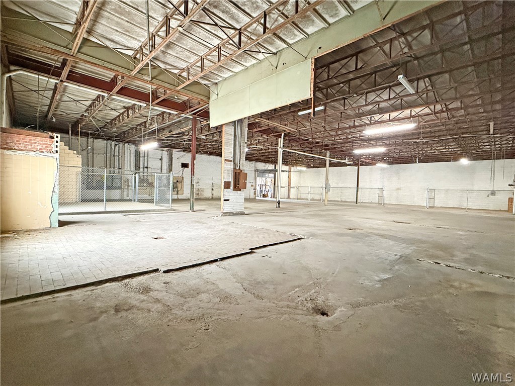 2501 17th St Street Unit: 1