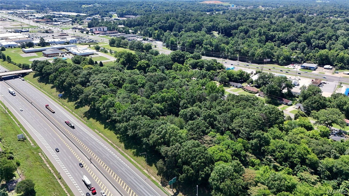 3912 3rd Ave E