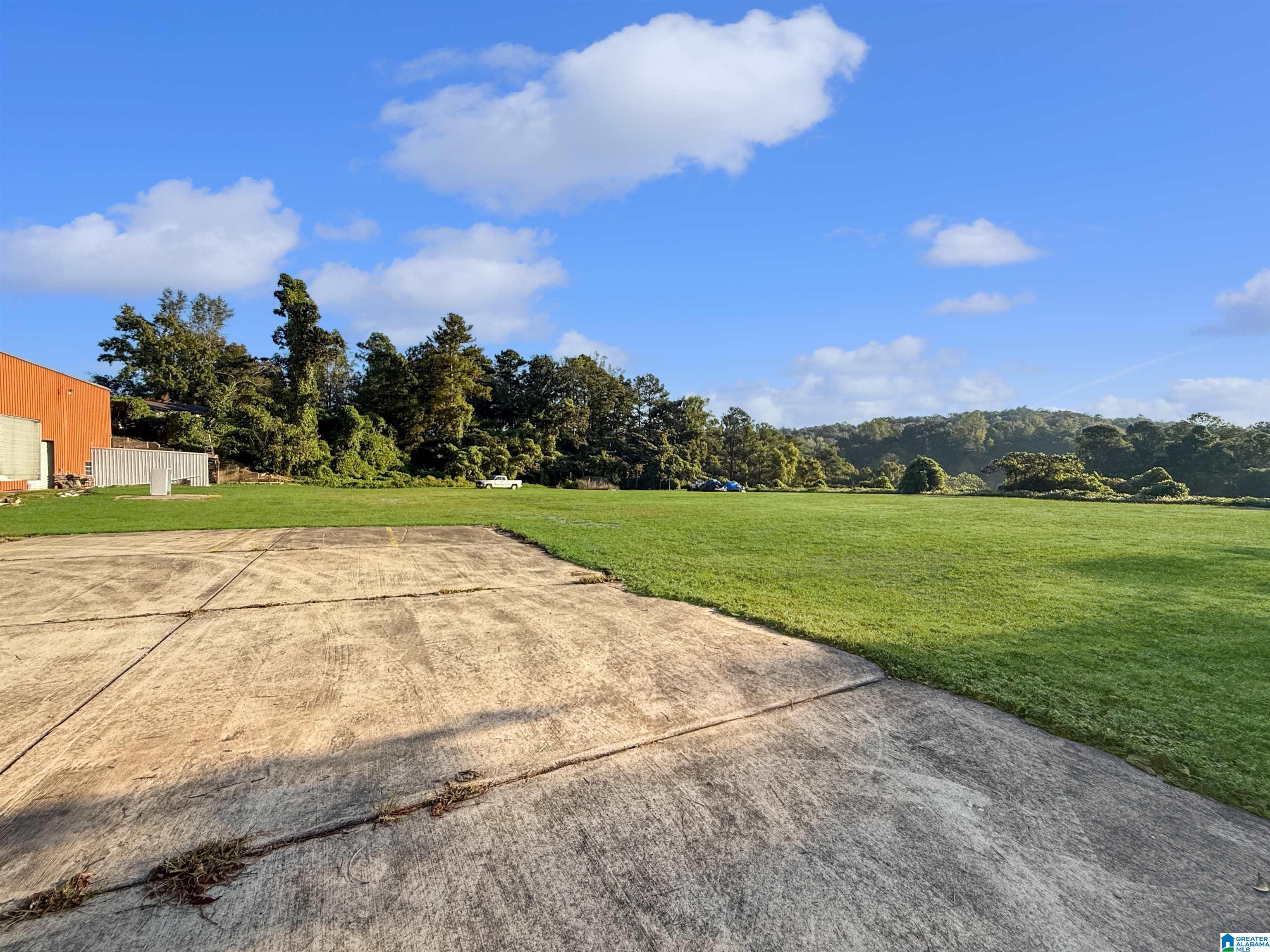 2405 DECATUR HIGHWAY